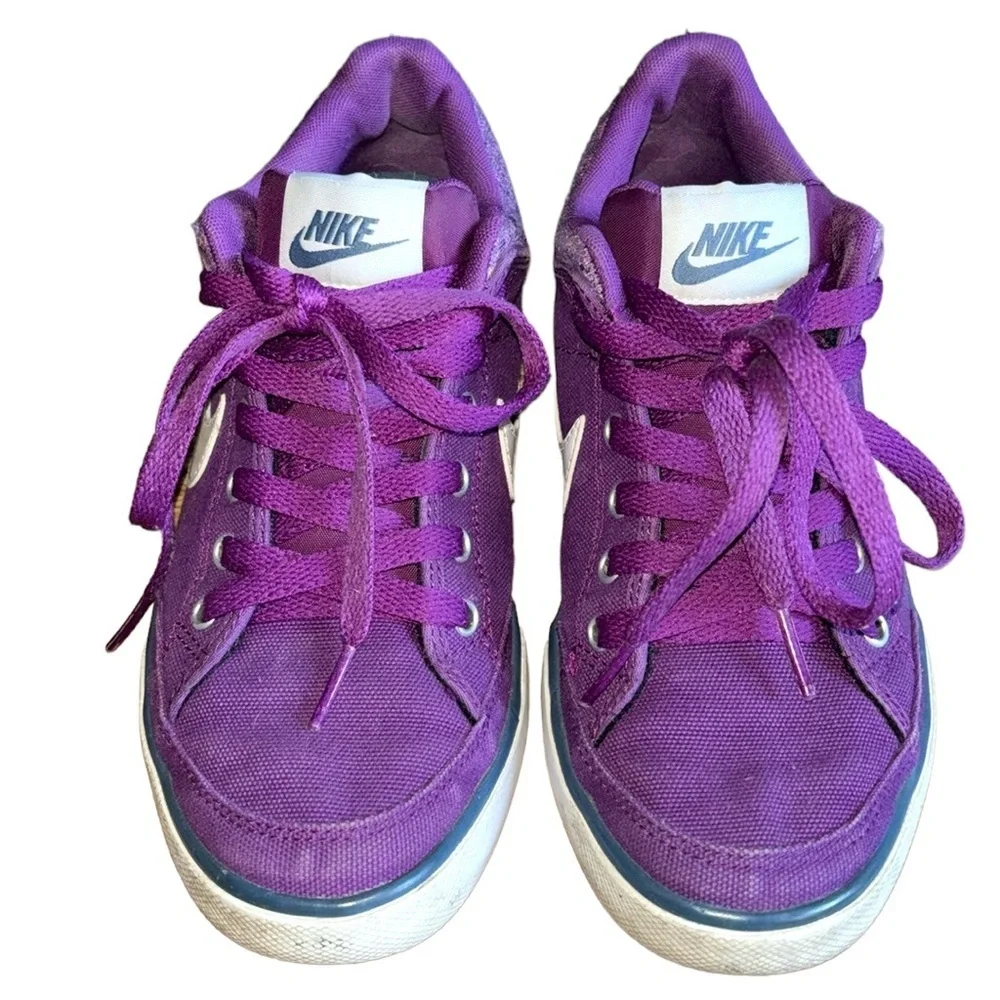 NIKE Womens Purple  Capri III Canvas Skate Sneaker women’s size 6 youth 4.5 - Picture 2 of 11
